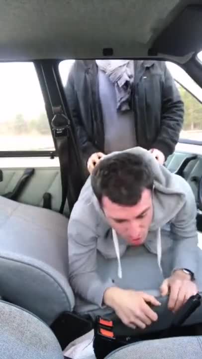 Sex In Car Gay - In line to fuck a stranger in the car - Videos - Spycock.com