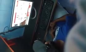 Spying a dude jerking off in cyber cafe 